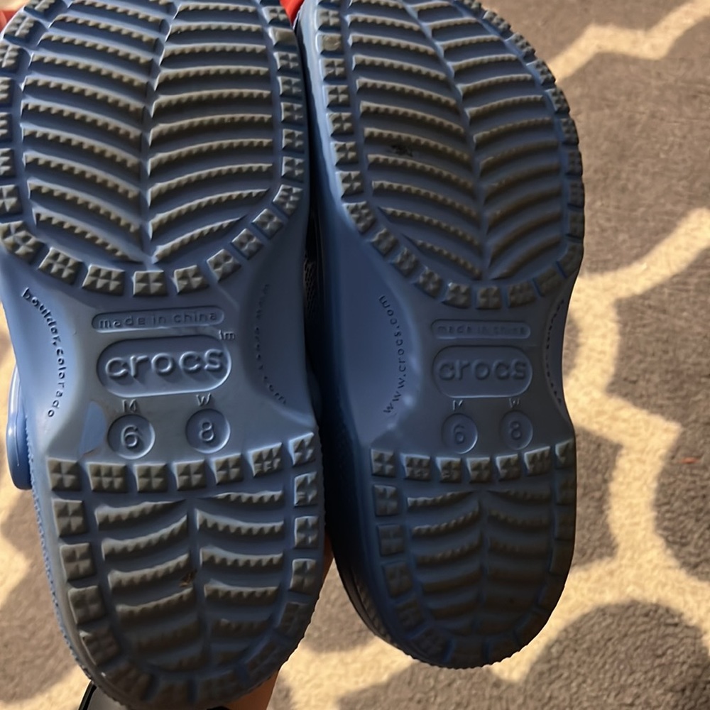 Blue crocs - Picture 2 of 2